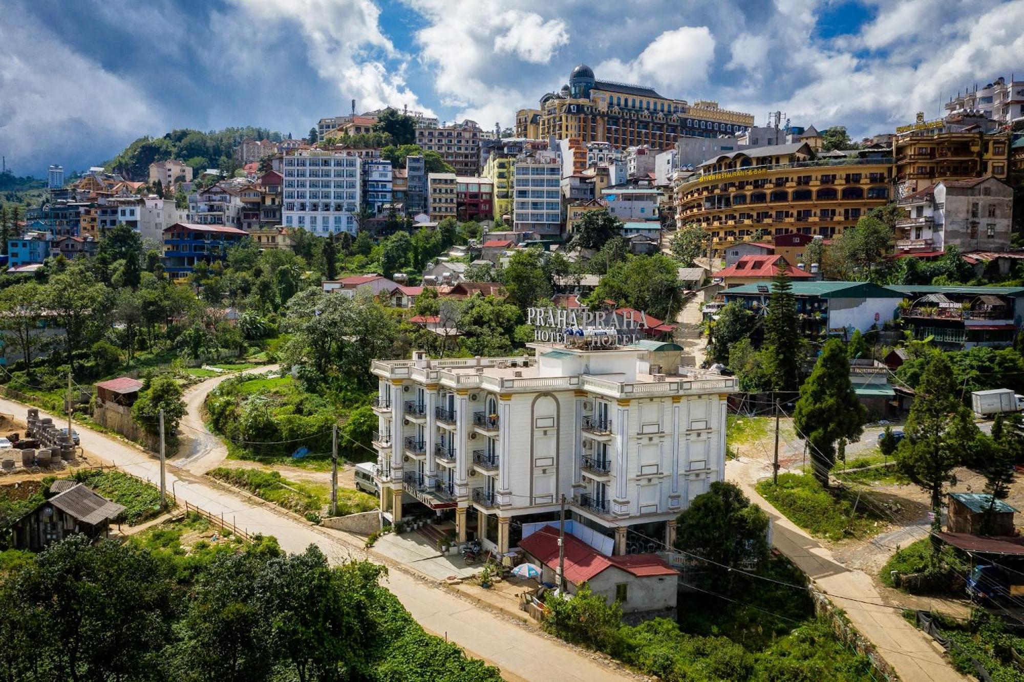 Sapa Praha Hotel Екстер'єр фото